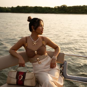 Onda Bella Cruises - Boat Tours Near Me - Northport, New York Onda Bella Cruises - Boat Tours Near Me - Northport, New York