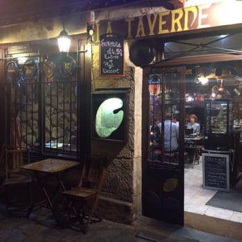 La Taverne de Montmartre - Delicious raclette meal for two with dessert. Also came with aperitifs. - French Near Me - Paris, 75 La Taverne de Montmartre - Delicious raclette meal for two with dessert. Also came with aperitifs. - French Near Me - Paris, 75