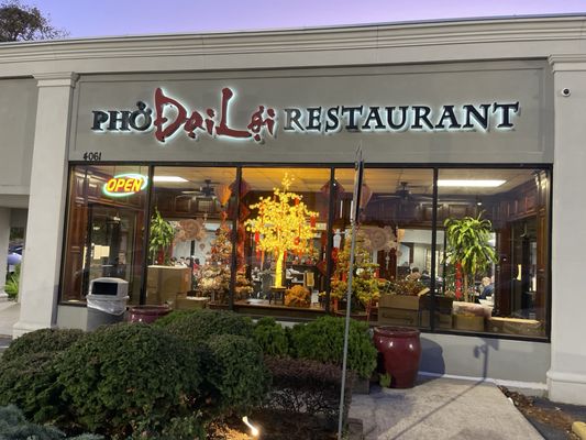 Pho Dai Loi by null