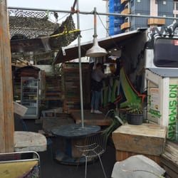 Ekim Burgers - The truck stop!