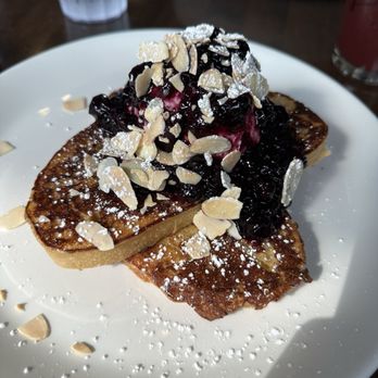 Highland Grill - Blueberry French Toast - Cocktail Bars Near Me - Saint Paul, Minnesota