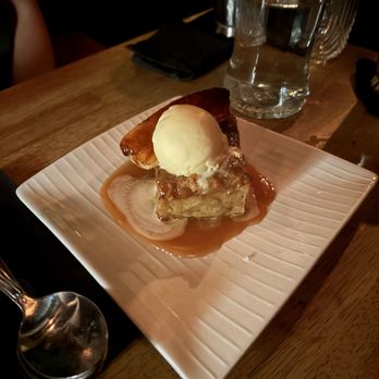 The Blind Rabbit - Banana Bread Pudding - Cocktail Bars Near Me - Anaheim, California