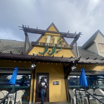 JJ's Fish House - Front of restaurant - Seafood Near Me - Poulsbo, Washington