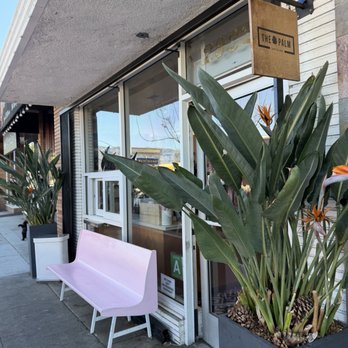 The Palm Coffee Bar - Coffee & Tea Near Me - Burbank, California The Palm Coffee Bar - Coffee & Tea Near Me - Burbank, California