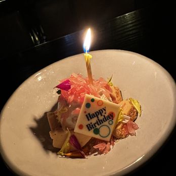 Mott 32 - Pomelo, Grapefruit & Honeycomb, Coconut Ice cream - Chinese Near Me - Las Vegas, Nevada Mott 32 - Pomelo, Grapefruit & Honeycomb, Coconut Ice cream - Chinese Near Me - Las Vegas, Nevada