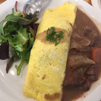 Cream Pot - Ono beef stew omelette - Breakfast & Brunch Near Me - Honolulu, Hawaii Cream Pot - Ono beef stew omelette - Breakfast & Brunch Near Me - Honolulu, Hawaii
