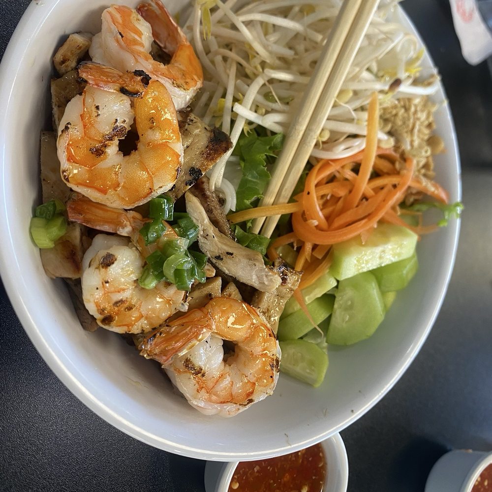 Special V6. Special Combo Vermicelli Special V6. Special Combo Vermicelli