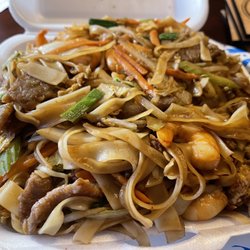 Winter Springs China Wok - Beef Chow Ho Fun
