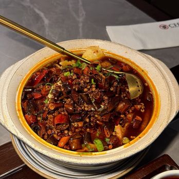 Chi Restaurant & Bar - Szechuan Near Me - New York, New York