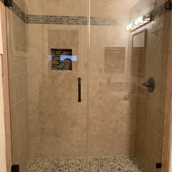 Gonz Remodeling & Windows - Frameless shower enclosure. - Windows Installation Near Me Gonz Remodeling & Windows - Frameless shower enclosure. - Windows Installation Near Me