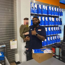 Road Runner Sports - Thumbs up for uncle Nate!
