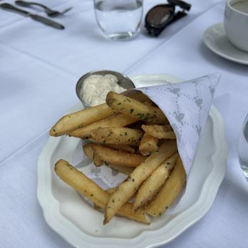 Social Corner- Coal Harbour - Tapas/Small Plates Near Me - Vancouver, British Columbia