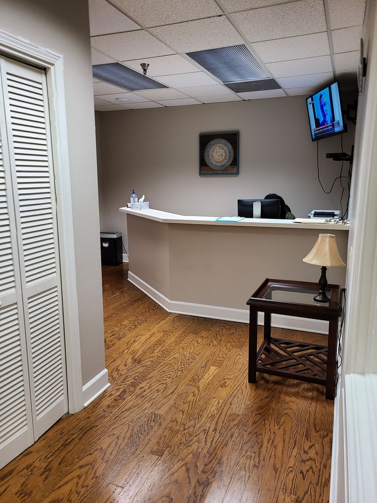 DOUGLAS COUNSELING SERVICES Updated October 2024 12 Photos 2025 3rd Ave N, Birmingham