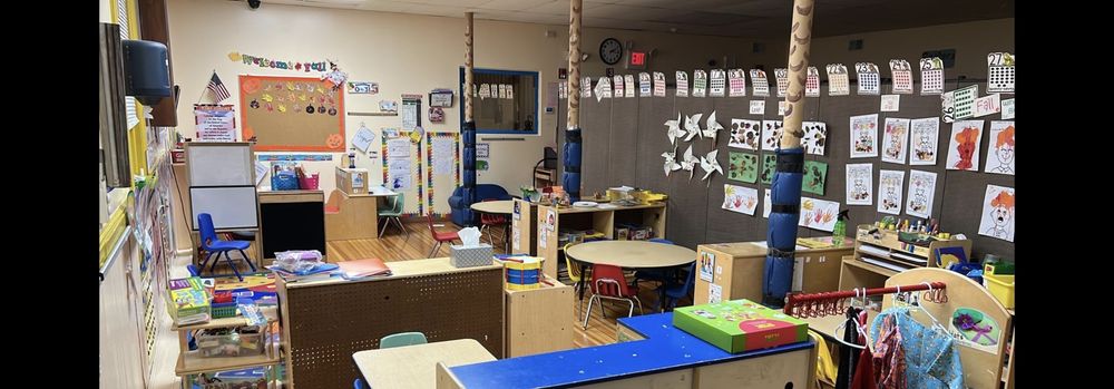 Hold My Hand Day Care Center - childcare center in Union City, NJ