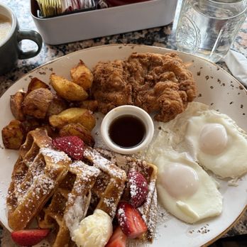 Cracked & Battered - Potrero Hill - C&b plate - Breakfast & Brunch Near Me - San Francisco, California