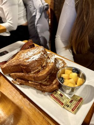 Butler's Pantry Breakfast and Dinner by null