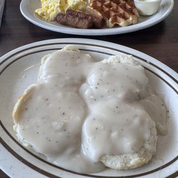 America's Kitchen - Biscuits and gravy - Breakfast & Brunch Near Me - Galveston, Texas America's Kitchen - Biscuits and gravy - Breakfast & Brunch Near Me - Galveston, Texas