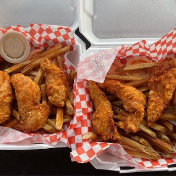 Strippin Dippin Chicken - My stash one of each sauce - Chicken Shop Near Me Strippin Dippin Chicken - My stash one of each sauce - Chicken Shop Near Me