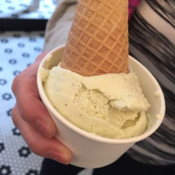 Morgenstern's - A small scoop of Peppermint Vanilla. - Ice Cream & Frozen Yogurt Near Me - New York, New York Morgenstern's - A small scoop of Peppermint Vanilla. - Ice Cream & Frozen Yogurt Near Me - New York, New York