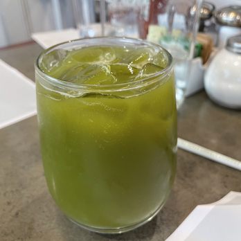 Turning Point - Kale to the King Juice - Breakfast & Brunch Near Me - Hoboken, New Jersey