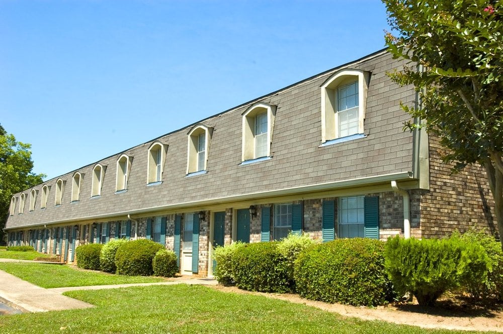 OXFORD TOWNHOMES 6042 N Lee St, Morrow, Apartments Phone