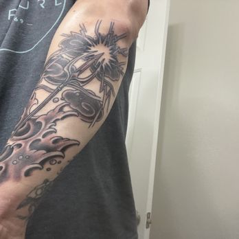 Davis Street Tattoo - Tattoo Near Me - Dallas, Texas Davis Street Tattoo - Tattoo Near Me - Dallas, Texas