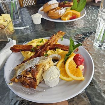 Wildflower Cafe - Breakfast & Brunch Near Me - Clearwater, Florida