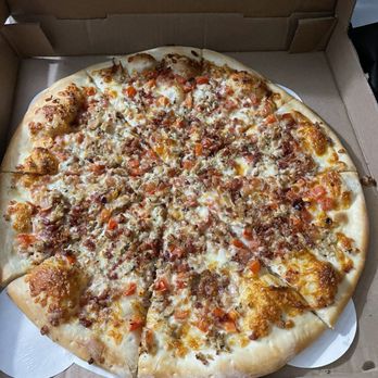Pio’s Pizzeria - Clam pizza - Pizza Near Me - Bristol, Rhode Island Pio’s Pizzeria - Clam pizza - Pizza Near Me - Bristol, Rhode Island