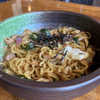 El Pez - Pork Yakisoba - Sushi Bars Near Me - San Diego, California El Pez - Pork Yakisoba - Sushi Bars Near Me - San Diego, California