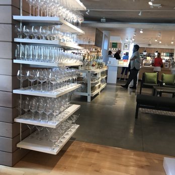 Crate & Barrel - Home Decor Near Me - Tampa, Florida