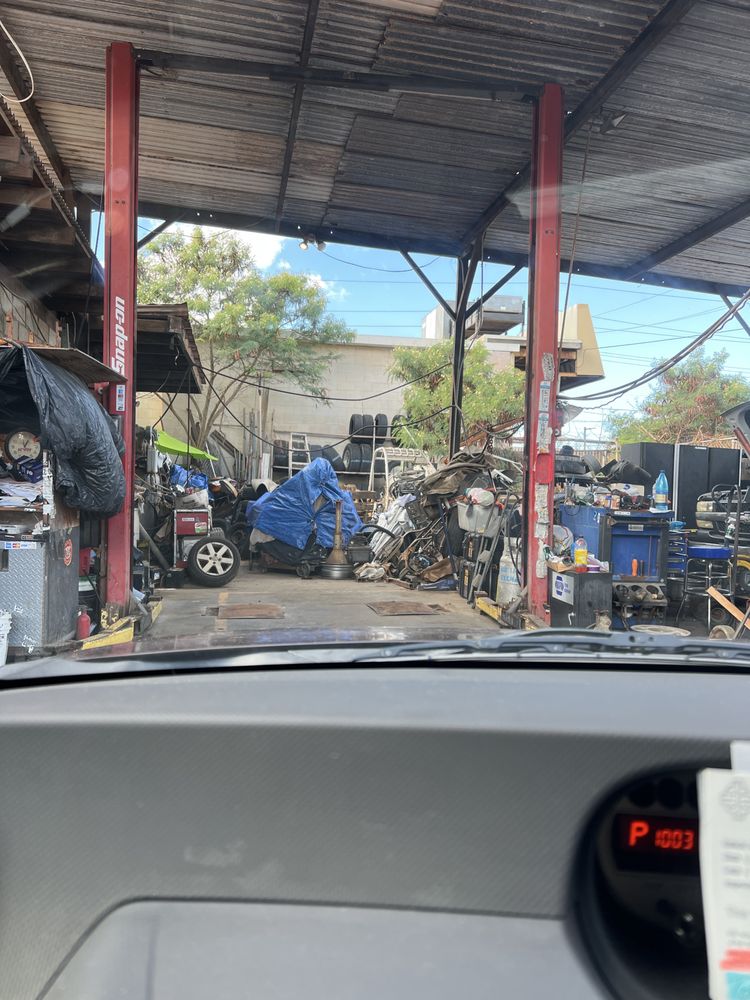 BEE AUTO TRUCK REPAIR Updated August 2024 12 Photos & 28 Reviews