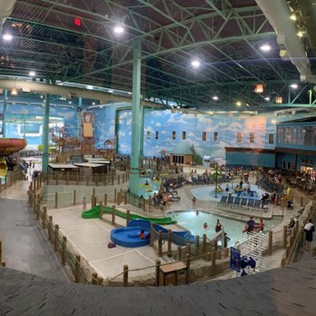 Great Wolf Lodge - Inside Great Wolf Lodge Water Park - Water Parks Near Me - Gurnee, Illinois Great Wolf Lodge - Inside Great Wolf Lodge Water Park - Water Parks Near Me - Gurnee, Illinois