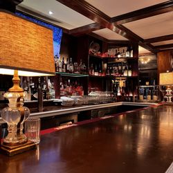 Branzinos Bar and Restaurant - Elegant bar ambience