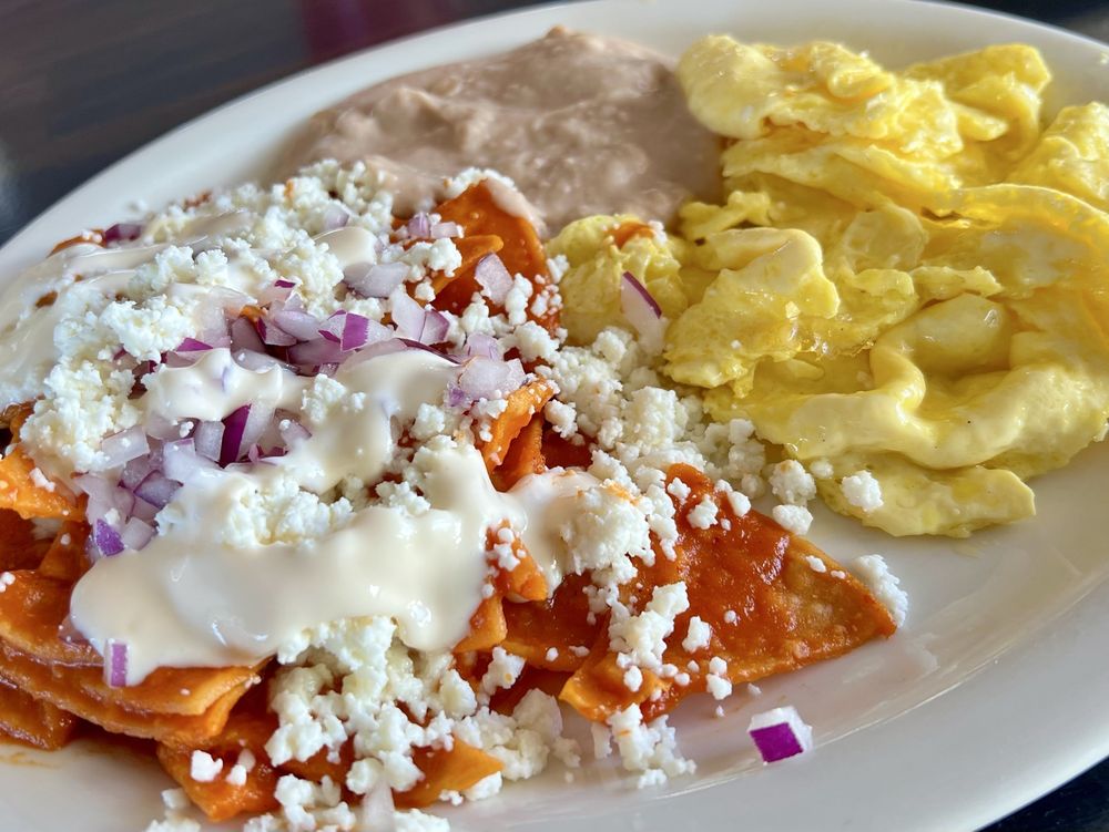 Chilaquiles Los Compadres