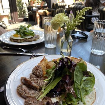 The Maker Lounge - House made sausage, eggs, and fingerling "crushed" potatoes - Lounges Near Me - Hudson, New York