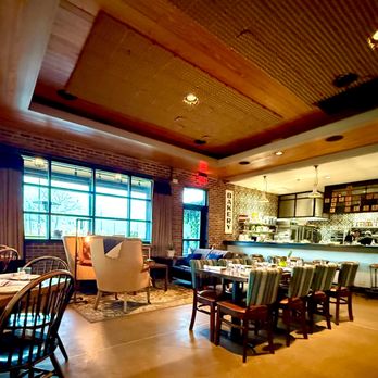 Whiskey Cake Kitchen & Bar - Inside - New American Near Me - Katy, Texas