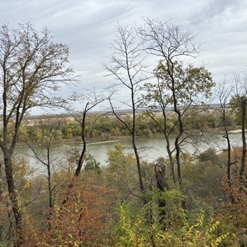 Fontenelle Forest - Missouri River - Community Service/Non-Profit Near Me - Bellevue, Nebraska