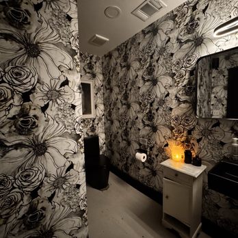 Papercut - Cocktail Bars Near Me - Austin, Texas