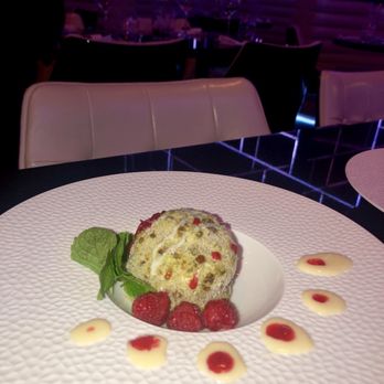 Myn-Tu - Pistachio ice cream - Asian Fusion Near Me - Miami Beach, Florida