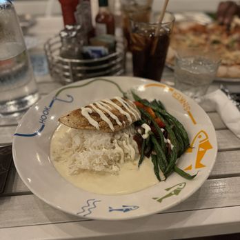 Kai Eats + Drinks - hook line and sink 10/10 recomend- ono fish w/jasmine rice, cilantro lime sauce & garlic aoli drizzle,green beans & bell preppers (al dente) - Tacos Near Me - Kailua-Kona, Hawaii Kai Eats + Drinks - hook line and sink 10/10 recomend- ono fish w/jasmine rice, cilantro lime sauce & garlic aoli drizzle,green beans & bell preppers (al dente) - Tacos Near Me - Kailua-Kona, Hawaii