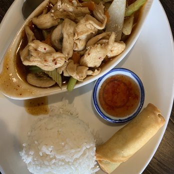 Osha Thai Cafe - Cashew nut lunch special - Thai Near Me - Scottsdale, Arizona Osha Thai Cafe - Cashew nut lunch special - Thai Near Me - Scottsdale, Arizona
