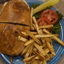 Crest Cafe