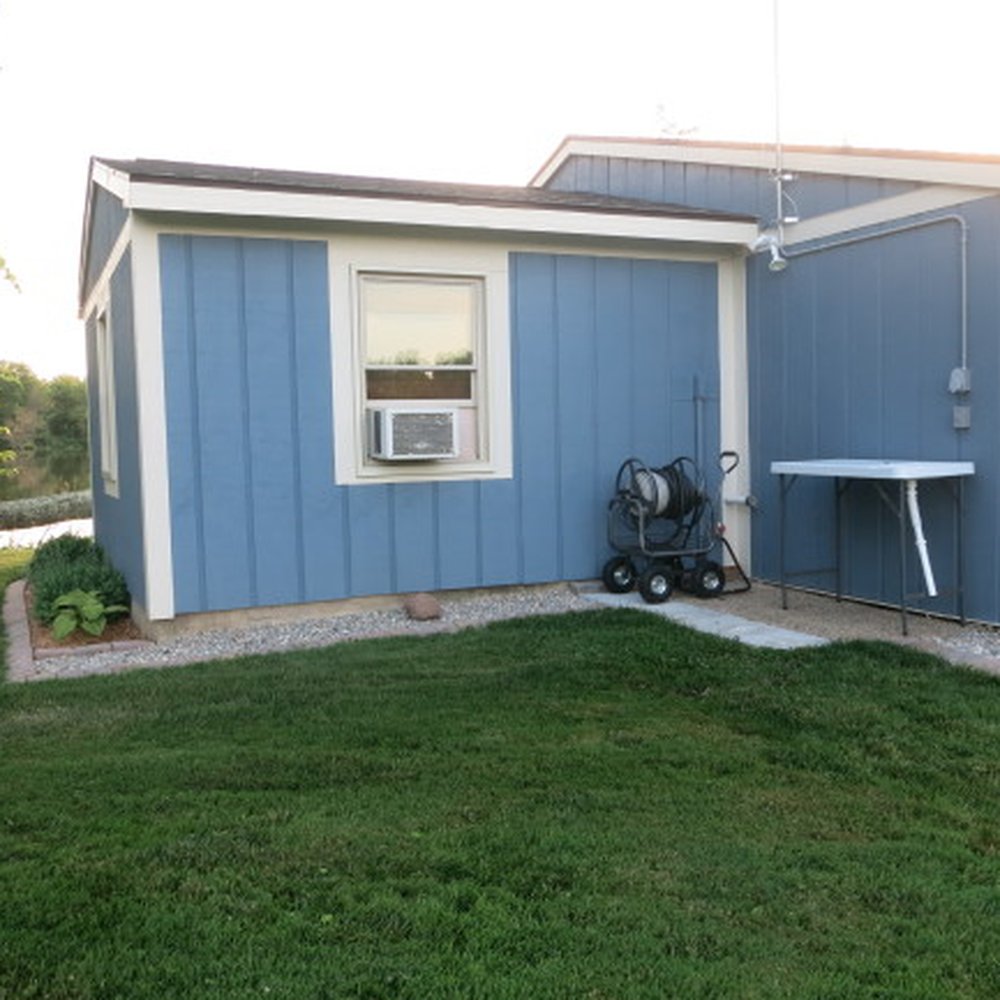 Bristol Lake - Vacation Rentals Near Me - Albion, Indiana Bristol Lake - Vacation Rentals Near Me - Albion, Indiana