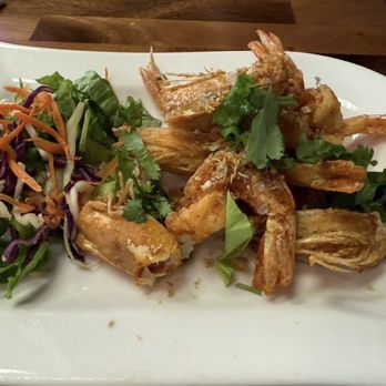 Na Rath Restaurant - Garlic Prawn - Thai Near Me - Elmhurst, New York Na Rath Restaurant - Garlic Prawn - Thai Near Me - Elmhurst, New York