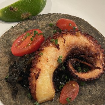 Holbox - Taco De Pulpo En Su Tinta - Latin American Near Me - Los Angeles, California