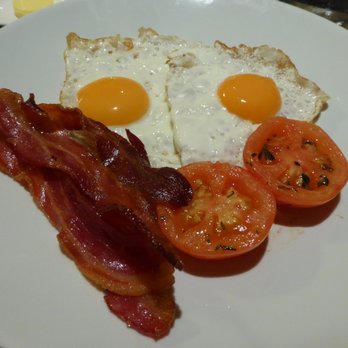 Four Seasons Hotel Sydney - Room service for breakfast - Hotels Near Me - Sydney, NSW Four Seasons Hotel Sydney - Room service for breakfast - Hotels Near Me - Sydney, NSW