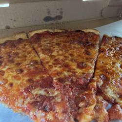 Bob's Sub & Cone Family Restaurant - Cheese pizza