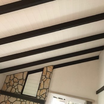 E.Z.A. Painting - After photo of Family Room - Painters Near Me
