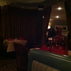 Dakota Prime Steak House and Sushi Bar - Dark and romantic!!!