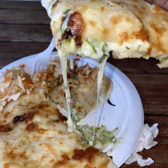 Tita's Pupuseria Lonchera - Pupusa de Cheese only. Follow @theyumdiaries in insta for more :) - Mexican Near Me - Buttonwillow, California